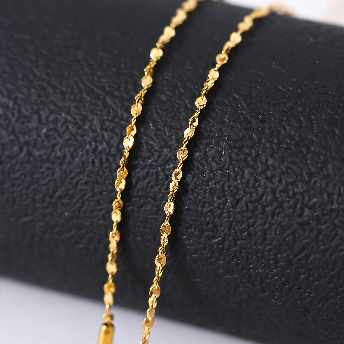 Gold-Tone Stainless Steel Twisted Rope Link Necklace